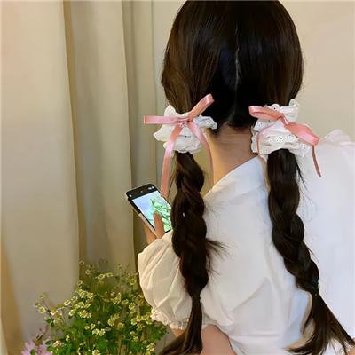 漂亮男孩直播中